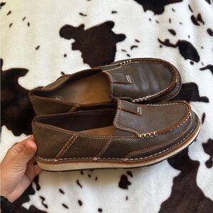 Ariat’s cruiser